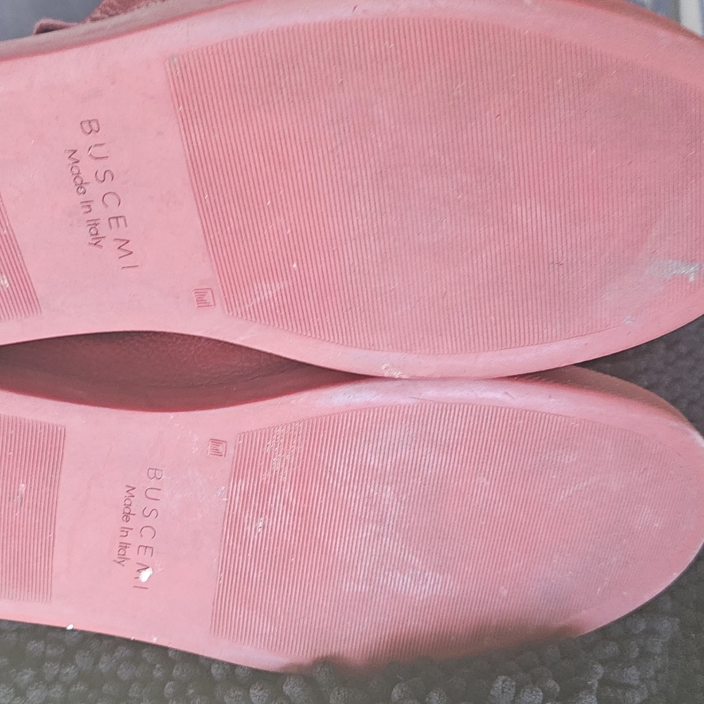 Mens shoes